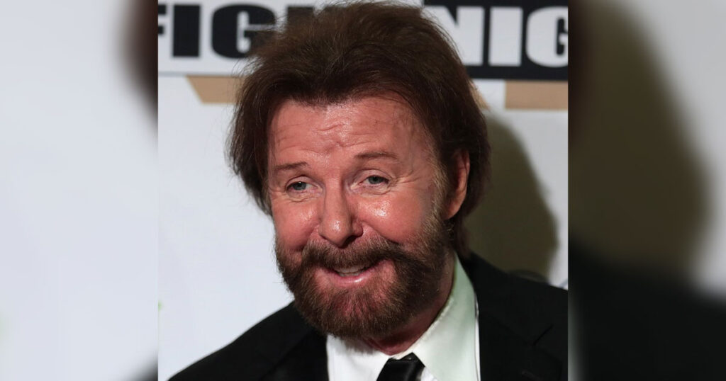 Ronnie Dunn - Famous Singer