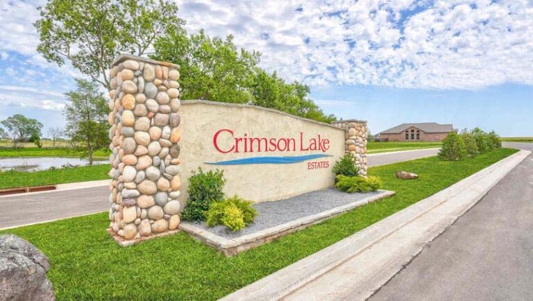LGI Homes - Crimson Lake Estates - Featured Image